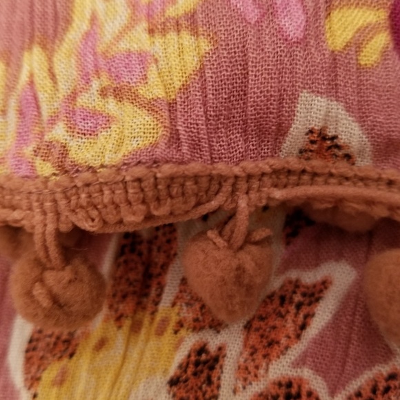 Band of Gypsies Cold Shoulder Pom Pom Romper - Picture 5 of 7